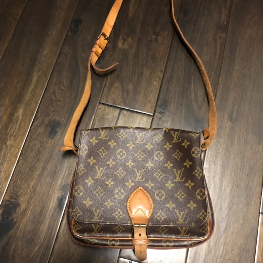 Louis Vuitton Crossbody